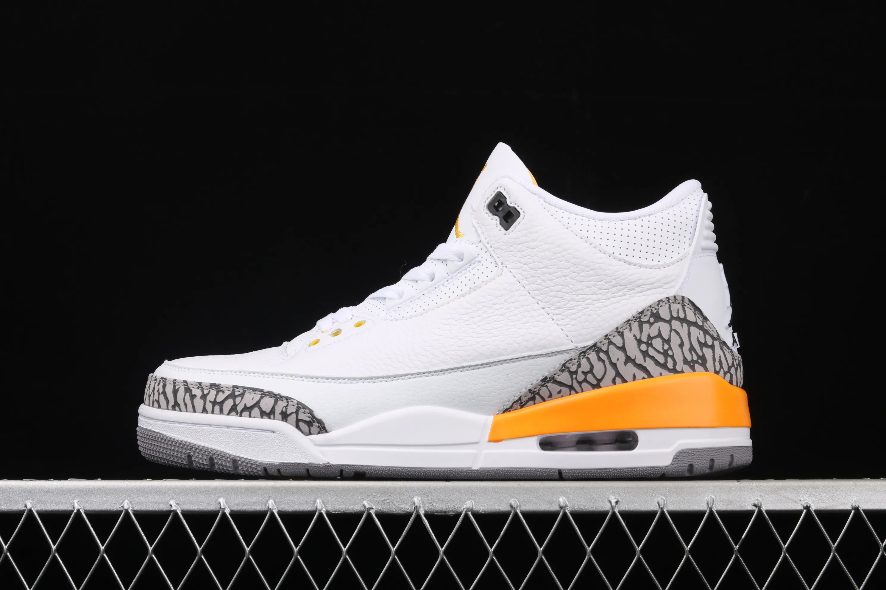 All categories Air Jordan Jordan series basketball shoes Air Jordan 3 Air Jordan 3 Retro "Laser Orange" AJ3 Joe 3 White Yellow White Orange Lakers CK9246-108